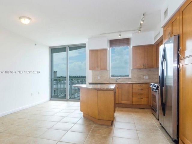 2-bedroom condo for sale in Hallandale Beach - 1745 E Hallandale Beach Blvd 507W - MondialRealty