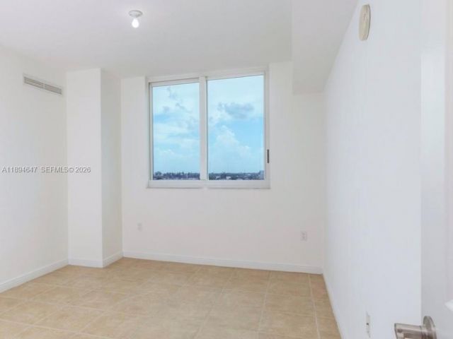 2-bedroom condo for sale in Hallandale Beach - 1745 E Hallandale Beach Blvd 507W - MondialRealty