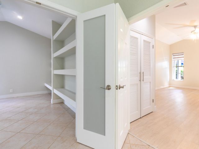 Home for rent at 17720 Candlewood Terrace - photo 6694231