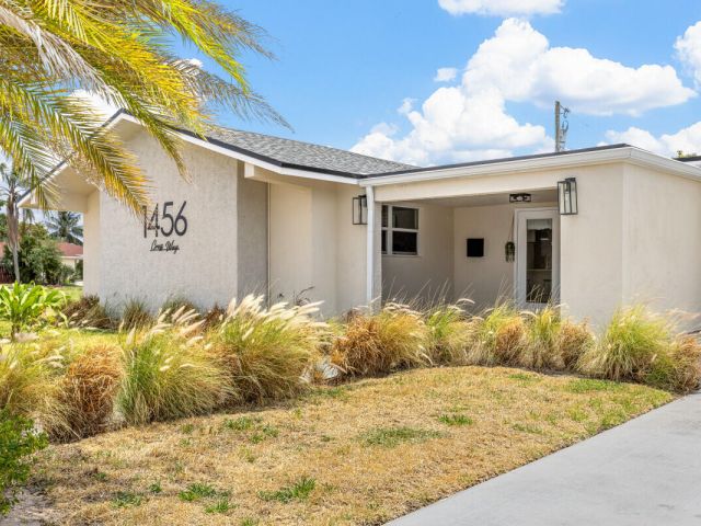 Home for sale at 1456 Cross Way - photo 6924382