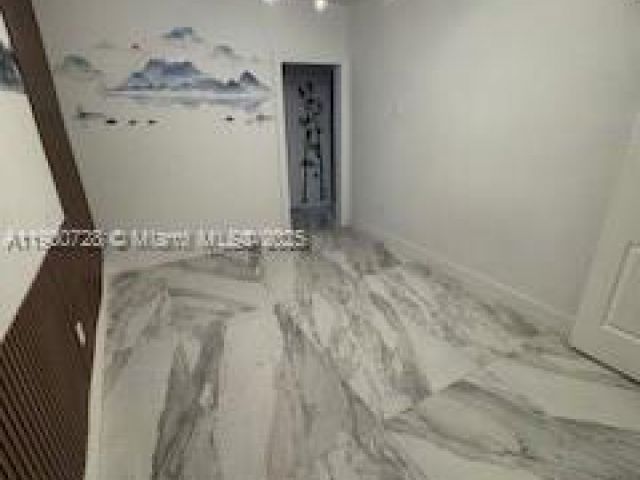 3-bedroom home for rent in Miami - 110 NE 68th St B - MondialRealty