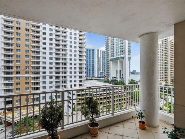 Apartment for sale  Unit #1108 - photo 6711591