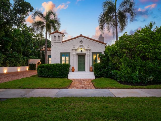 Home for sale at 704 N Swinton Avenue - photo 6708005