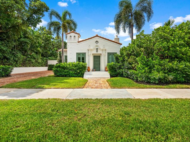 Home for sale at 704 N Swinton Avenue - photo 6708006