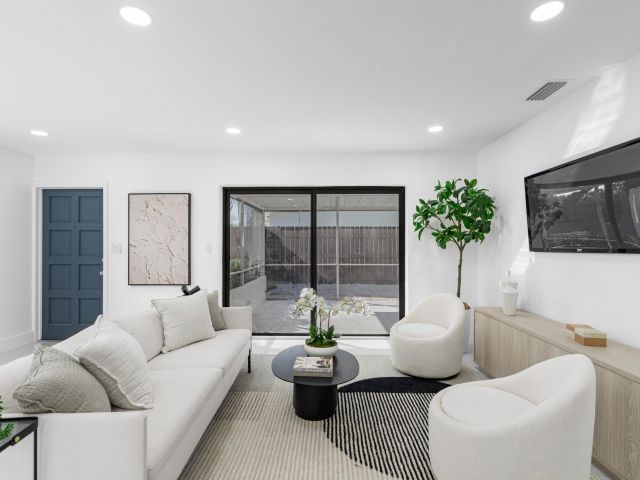 Home for sale at 1659 SE 8th Avenue - photo 6694372