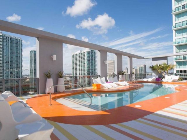 Apartment for sale  Unit #2508 - photo 6692701