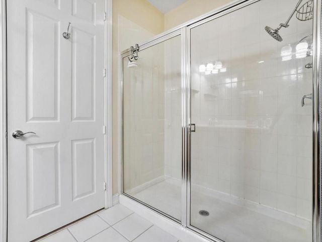 Home for rent at 111 SW 2nd Avenue - photo 6713065