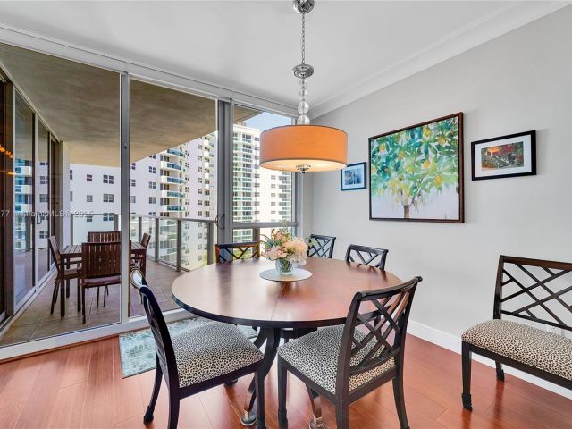 Apartment for rent  Unit #701 - photo 6697918