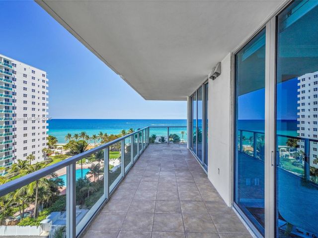 Apartment for rent  Unit #701 - photo 6697925