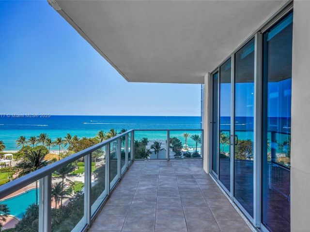 Apartment for rent  Unit #701 - photo 6697927