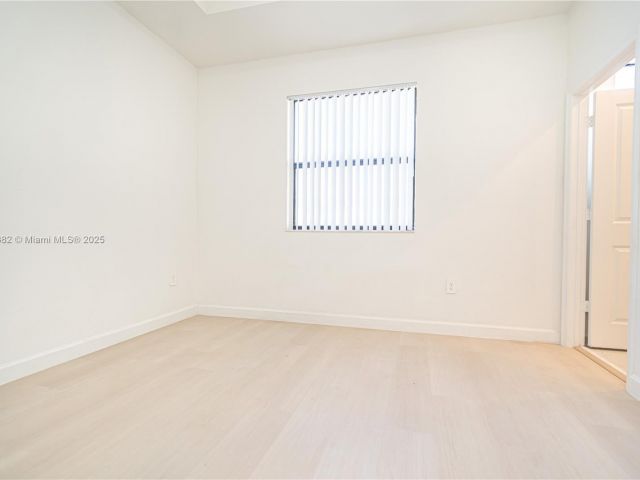 3-bedroom home for rent in Homestead - 13237 SW 286th Ter 13237 - MondialRealty