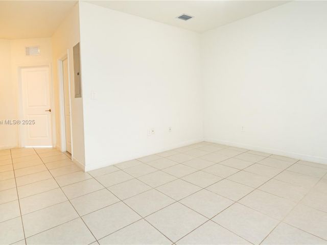 3-bedroom home for rent in Homestead - 13237 SW 286th Ter 13237 - MondialRealty