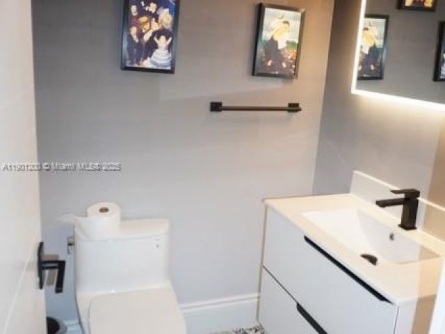 Apartment for sale  Unit #412 - photo 6697851