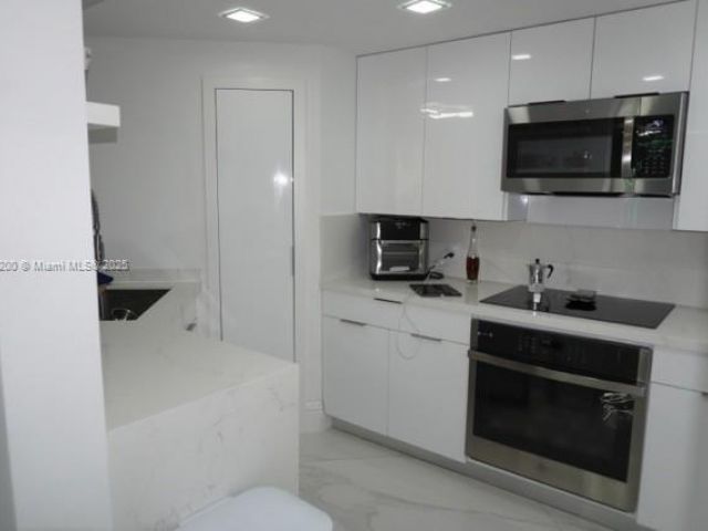 Apartment for sale  Unit #412 - photo 6697861