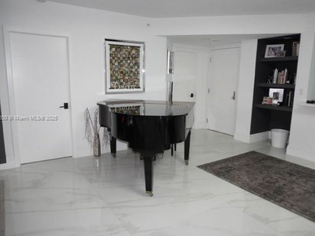 Apartment for sale  Unit #412 - photo 6697863