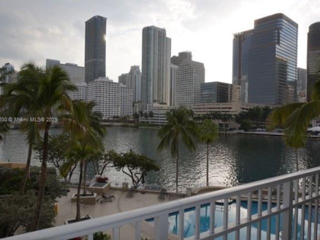 Apartment for sale  Unit #412 - photo 6697864