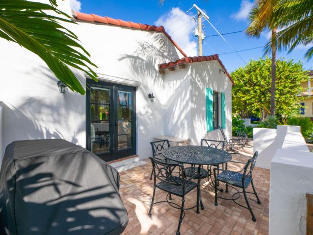 Home for rent at 110 Marine Way Valencia #3 - photo 6717162