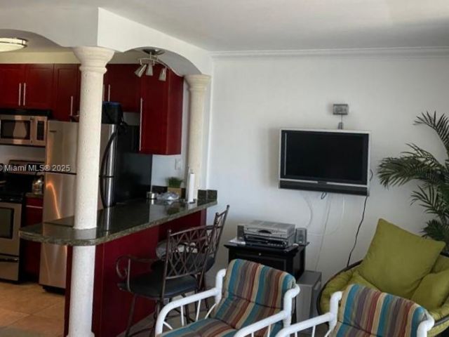 Apartment for rent  Unit #729 - photo 7440719