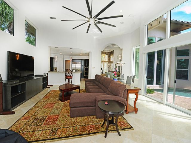 Home for rent at 6554 Landings Court - photo 6749787