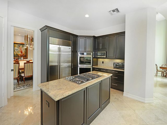 Home for rent at 6554 Landings Court - photo 6749789