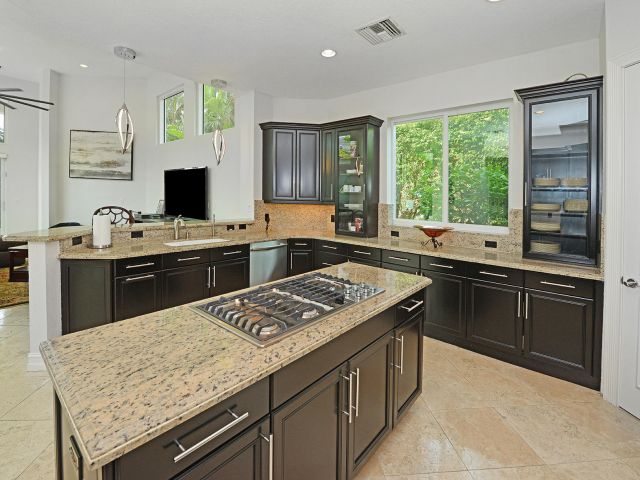 Home for rent at 6554 Landings Court - photo 6749791