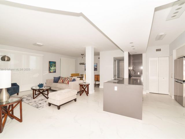 Apartment for sale  Unit #4607 - photo 6694688