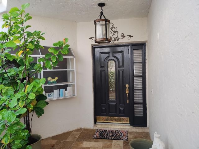 Home for sale at 906 Dickens Place - photo 6711474