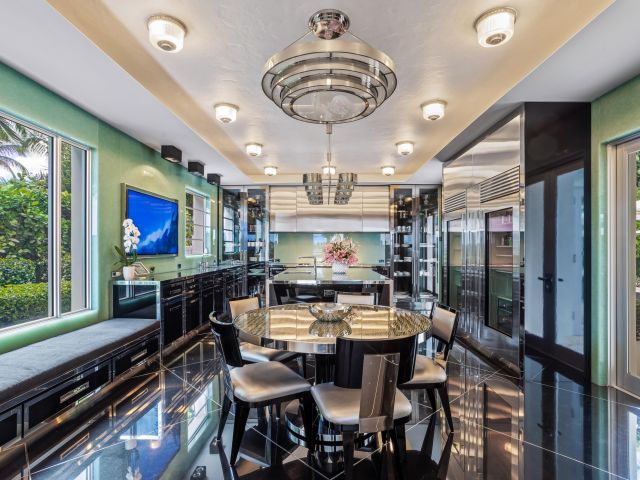 Home for sale at 2631 S Flagler Drive - photo 6718815