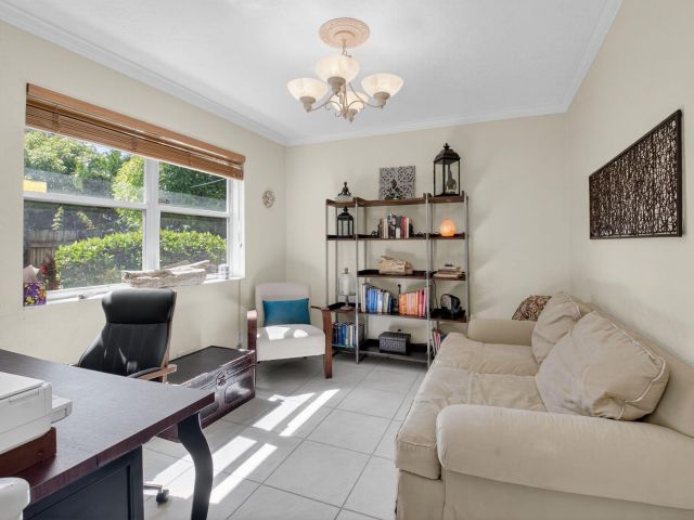 Home for sale at 118 NE 22nd Street - photo 6777554