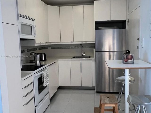 Apartment for sale  Unit #1115 - photo 6697248