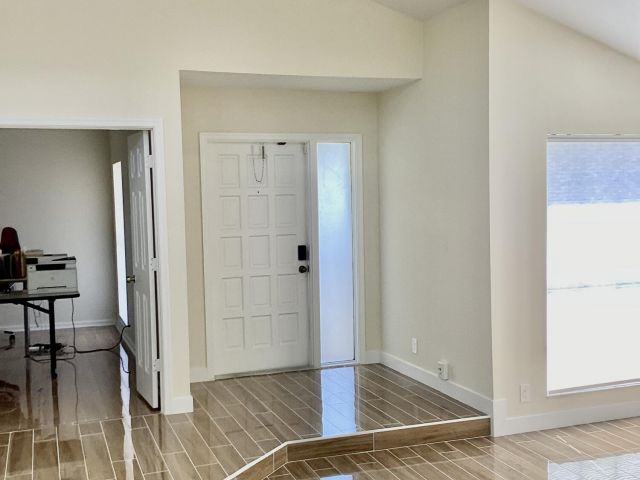 Home for rent at 8895 Old Pine Road 4 - photo 6695457