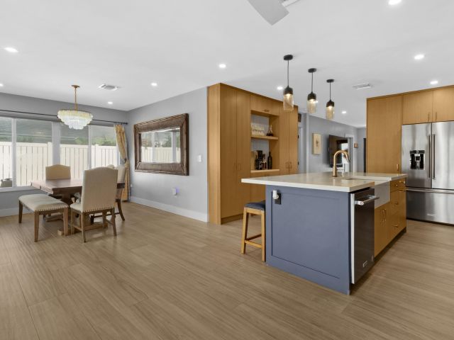 Home for sale at 291 SE 5th Avenue - photo 6694301