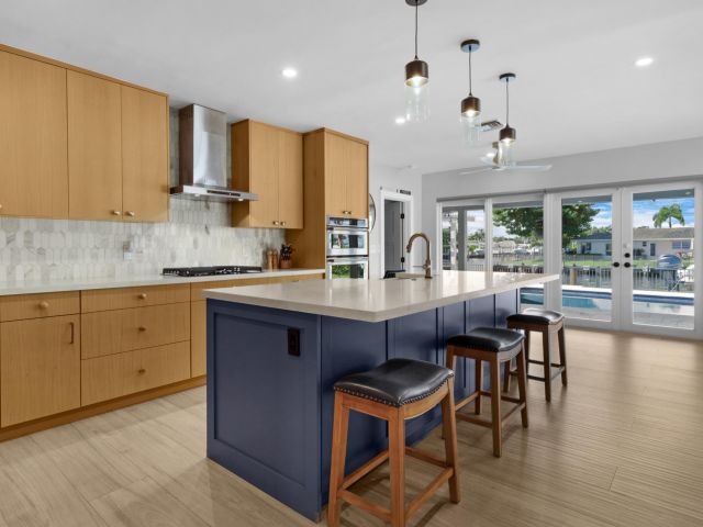 Home for sale at 291 SE 5th Avenue - photo 6694303