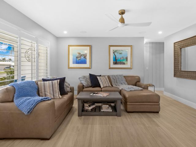 Home for sale at 291 SE 5th Avenue - photo 6694305