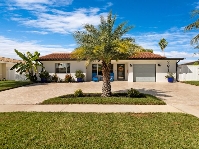 Home for sale at 291 SE 5th Avenue - photo 6694308