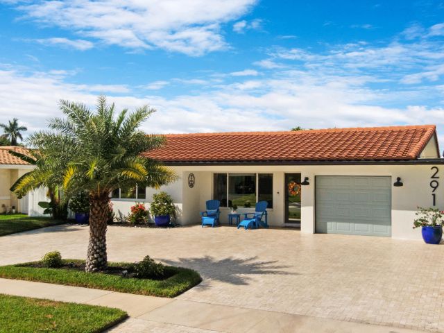 Home for sale at 291 SE 5th Avenue - photo 6694309