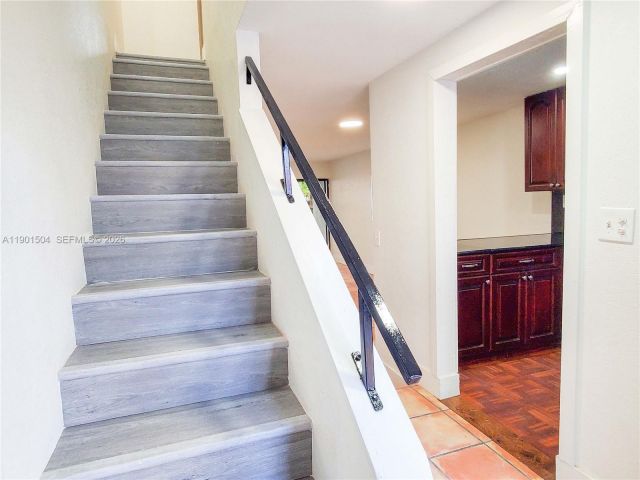 Home for rent at 1901 NW S River Dr 61F - photo 7442562