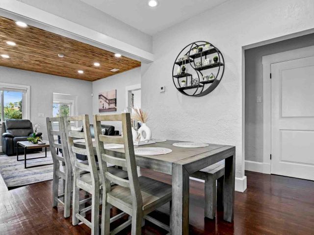 Home for sale at 424 Malverne Road - photo 6708352