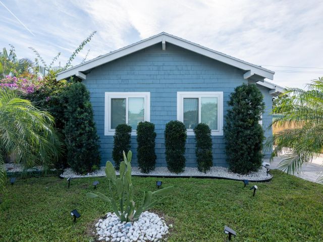 Home for sale at 424 Malverne Road - photo 6708369