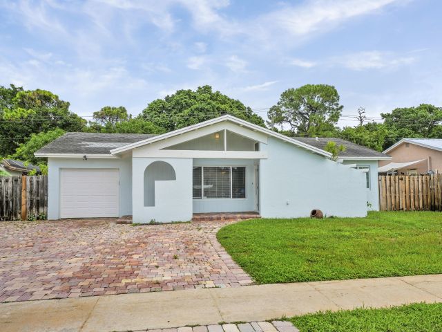 Home for sale at 22672 SW 54th Avenue - photo 6696960