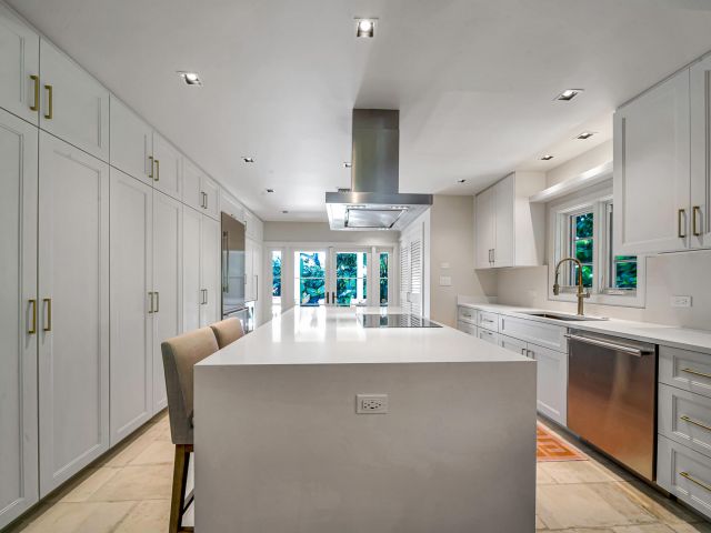 Home for sale at 300 Barcelona Road - photo 6712886