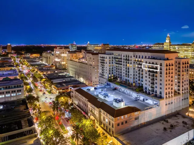 2-bedroom condo for sale in Coral Gables - 10 Aragon Ave 1417 - MondialRealty