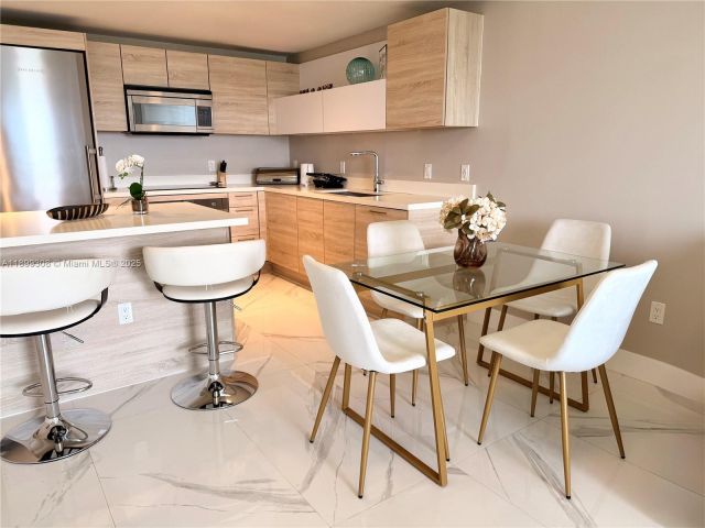 Apartment for rent  Unit #1505 - photo 6835118