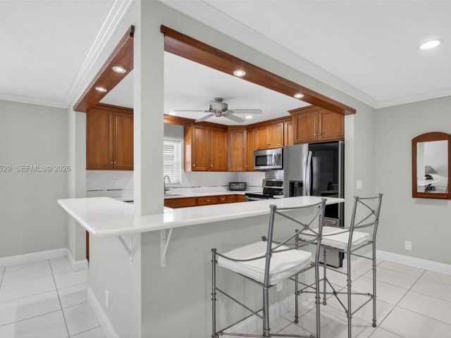 2-bedroom home for rent in West Palm Beach - 3810 Rowena Cir . - MondialRealty