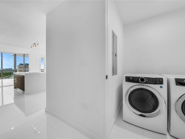 Apartment for sale  Unit #2106 - photo 6695274