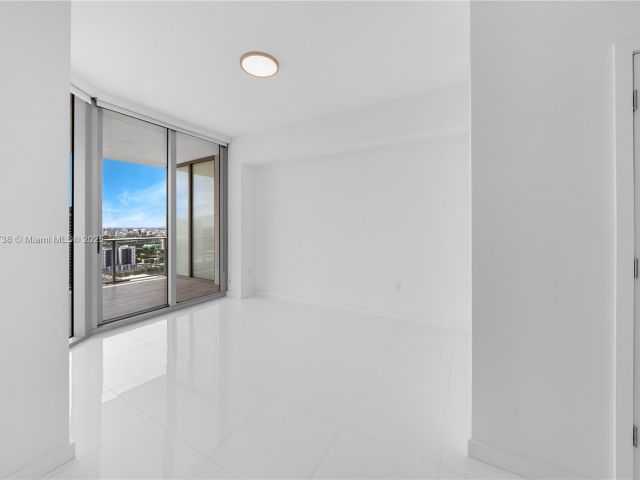 Apartment for sale  Unit #2106 - photo 6695280