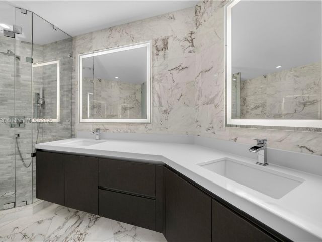 Apartment for sale  Unit #2106 - photo 6695285