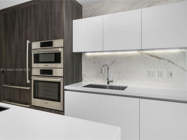 Apartment for sale  Unit #2106 - photo 6695286