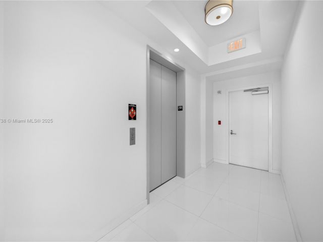 Apartment for sale  Unit #2106 - photo 6695287