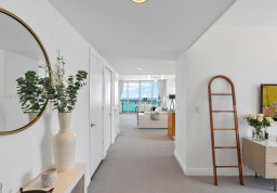 Apartment #5507 at Icon Brickell Tower 1